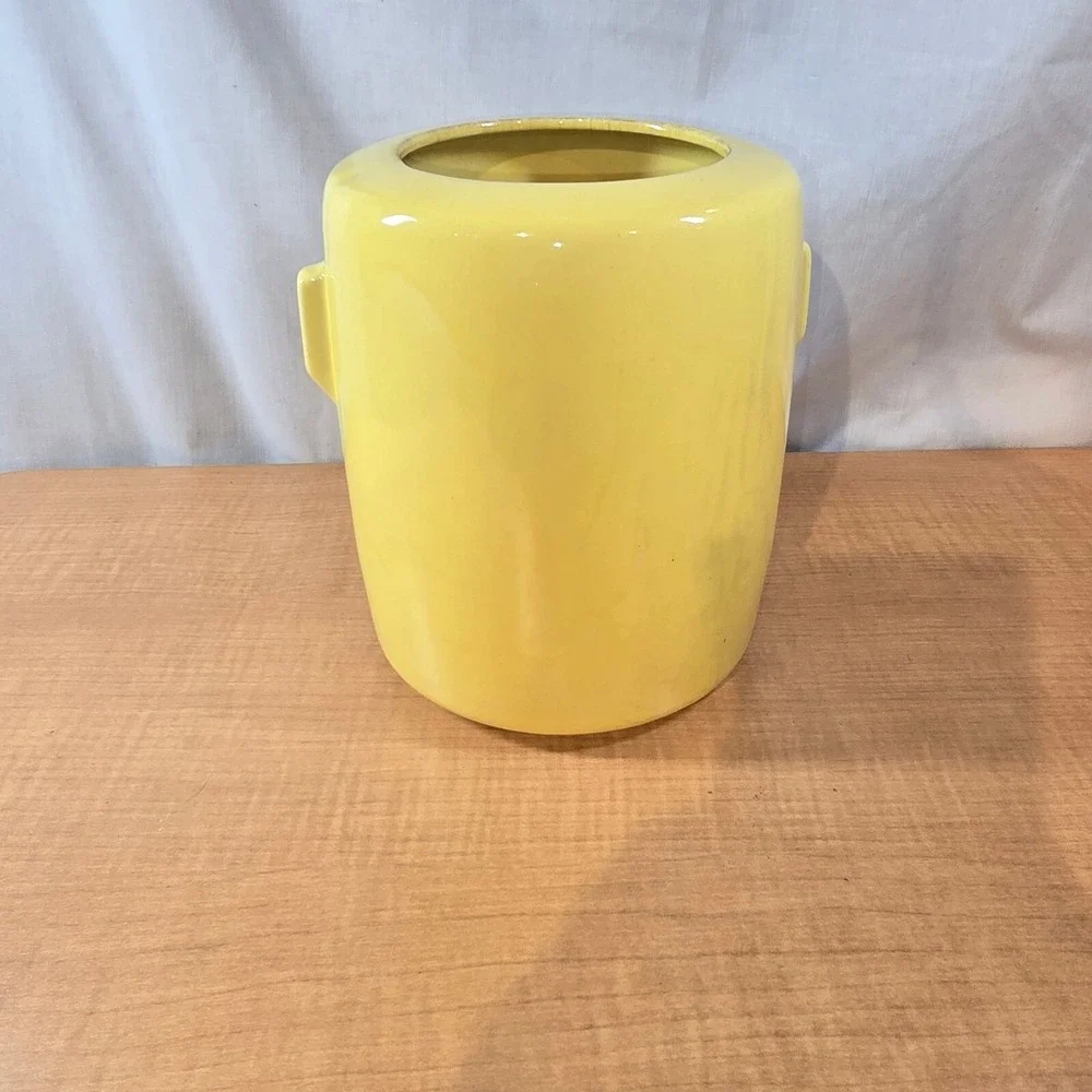 Vintage MCCOY Yellow Cookie Jar with Red flowers - NO‎ LID 8